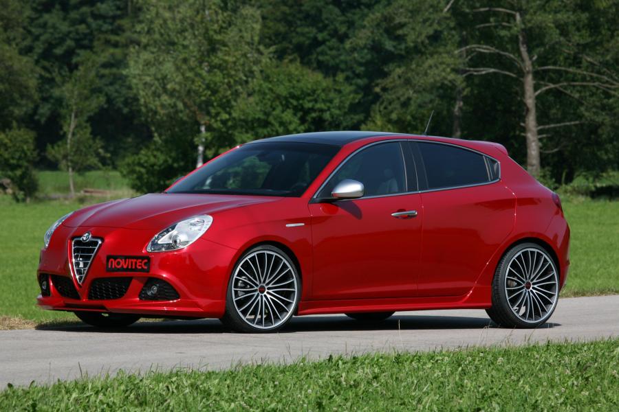  Alfa Romeo Giulietta by Novitec Rosso (940) 2011 года  (фото 18 из 21)
